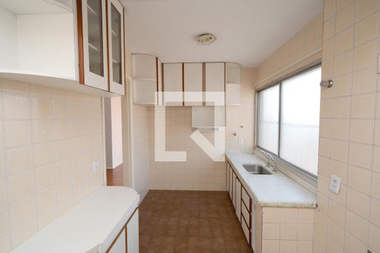 Cozinha de apartamento para alugar com 2 quartos, 81m² em Vila Santa Catarina, São Paulo