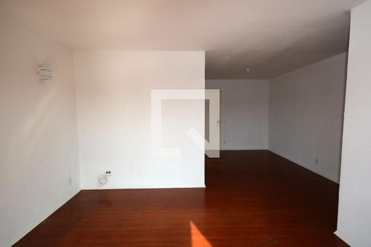 Sala de apartamento para alugar com 2 quartos, 81m² em Vila Santa Catarina, São Paulo