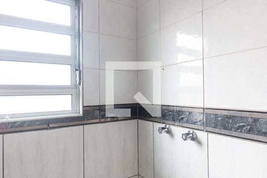 Banheiro da Suíte de casa para alugar com 1 quarto, 89m² em Imirim, São Paulo
