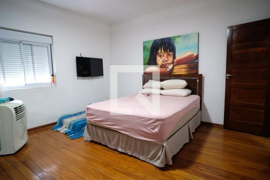 Quarto 1 de casa à venda com 2 quartos, 129m² em Pinheiros, São Paulo