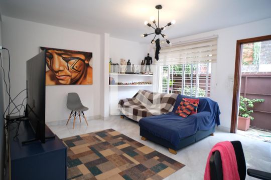 Sala de casa à venda com 2 quartos, 129m² em Pinheiros, São Paulo