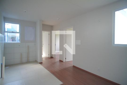 Sala de apartamento à venda com 2 quartos, 42m² em Feitoria, São Leopoldo