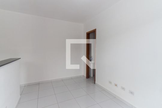 Sala   de casa de condomínio para alugar com 1 quarto, 35m² em Chácara São João, São Paulo