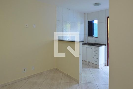 Apartamento para alugar com 1 quarto, 75m² em Vargem Pequena, Rio de Janeiro
