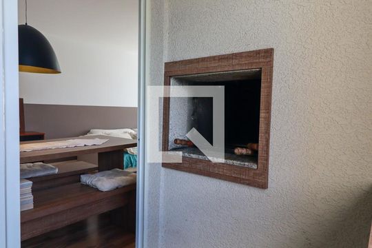 Varanda gourmet de apartamento para alugar com 3 quartos, 75m² em Portão, Curitiba