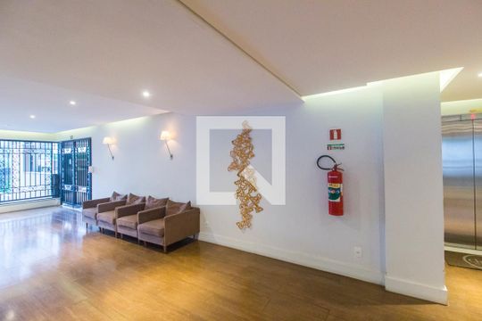 Hall social de apartamento para alugar com 1 quarto, 50m² em Empresarial 18 do Forte, Barueri