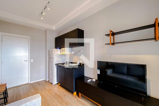 Sala de apartamento para alugar com 1 quarto, 29m² em Vila Independência, São Paulo