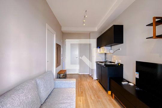 Sala de apartamento para alugar com 1 quarto, 29m² em Vila Independência, São Paulo
