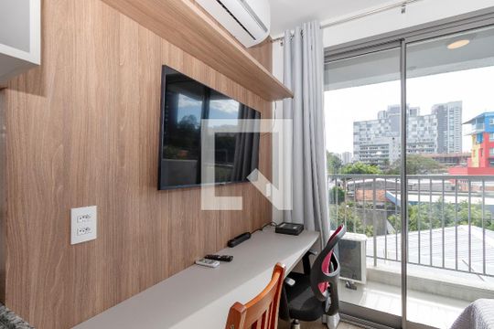 Studio de kitnet/studio para alugar com 1 quarto, 20m² em Santo Amaro, São Paulo