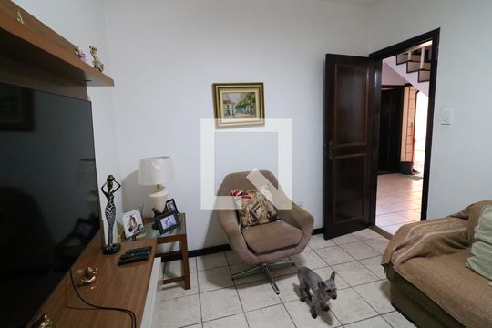 Sala de TV de casa à venda com 4 quartos, 280m² em Portuguesa, Rio de Janeiro