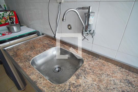 Cozinha de apartamento para alugar com 1 quarto, 98m² em São João, Porto Alegre