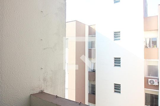 Sala Sacada  de apartamento para alugar com 2 quartos, 48m² em Paulicéia, São Bernardo do Campo