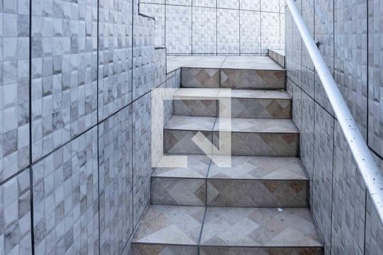 Área comum de casa à venda com 2 quartos, 154m² em Centro, Diadema