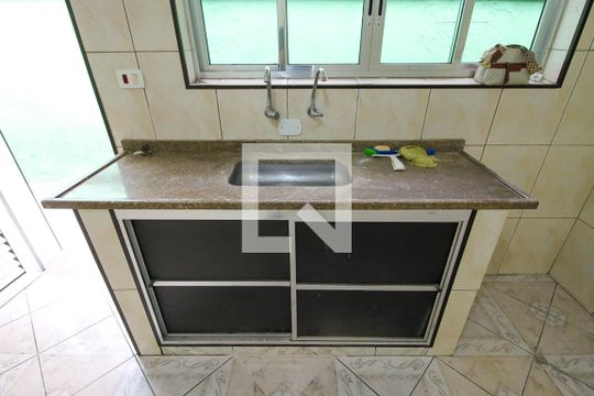 Cozinha de casa para alugar com 3 quartos, 130m² em Vila Primavera, São Paulo