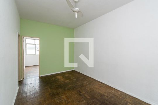 Sala de apartamento à venda com 2 quartos, 60m² em Penha, Rio de Janeiro