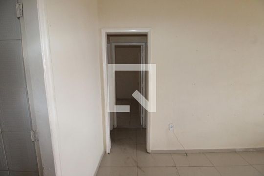 Corredor de apartamento à venda com 2 quartos, 130m² em Penha Circular, Rio de Janeiro