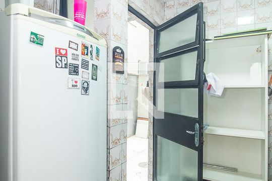 Cozinha de apartamento à venda com 1 quarto, 46m² em Centro Histórico, Porto Alegre