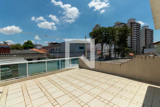 Sacada de casa à venda com 3 quartos, 300m² em Vila Granada, São Paulo
