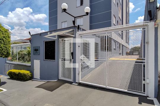 Fachada de apartamento para alugar com 2 quartos, 50m² em Vila Moinho Velho, São Paulo
