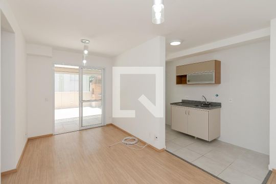 Apartamento para alugar com 2 quartos, 105m² em Santo Amaro, São Paulo