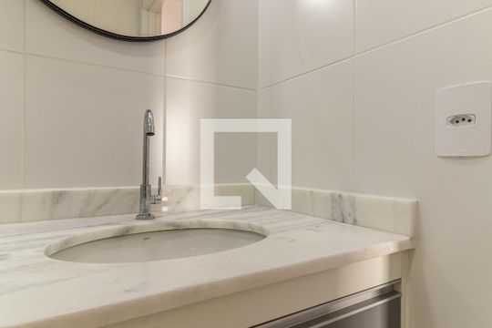 Banheiro - Torneira de kitnet/studio à venda com 1 quarto, 28m² em Vila Buarque, São Paulo