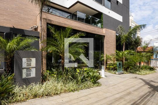 Fachada de apartamento à venda com 1 quarto, 27m² em Pinheiros, São Paulo