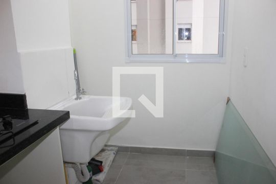 Lavanderia de apartamento para alugar com 2 quartos, 36m² em Vila das Bandeiras, Guarulhos