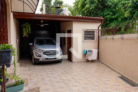 Área comum de casa à venda com 3 quartos, 263m² em Vila Campesina, Osasco