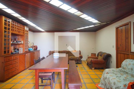 Área comum - Salão de festas de casa para alugar com 4 quartos, 375m² em Canudos, Novo Hamburgo