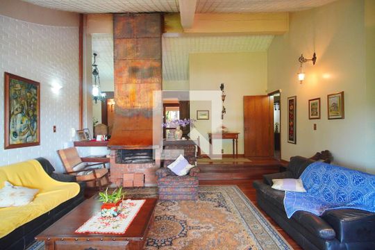 Sala de casa para alugar com 4 quartos, 375m² em Canudos, Novo Hamburgo