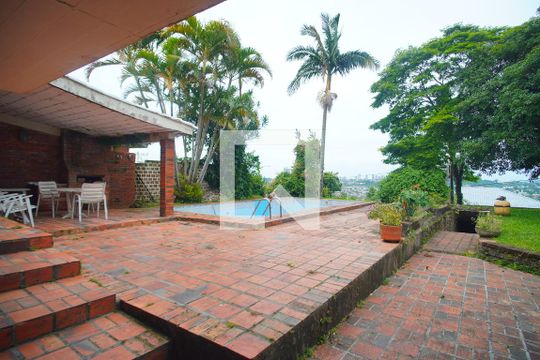 Vista do Salão de festas de casa para alugar com 4 quartos, 375m² em Canudos, Novo Hamburgo