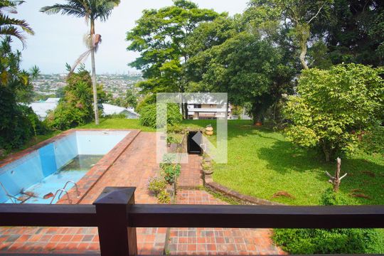 Vista da Sala de casa para alugar com 4 quartos, 375m² em Canudos, Novo Hamburgo