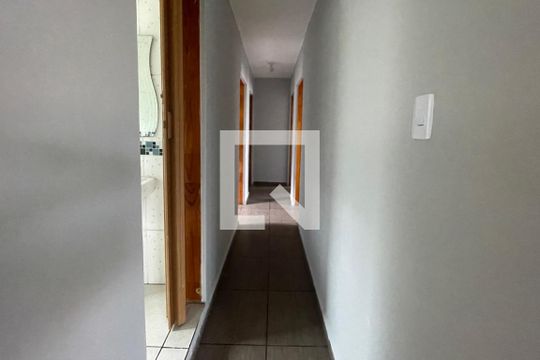 Corredor de casa para alugar com 4 quartos, 130m² em Vila Aurora (zona Norte), São Paulo