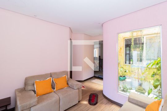 Sala 1 de casa à venda com 2 quartos, 140m² em Olaria, Canoas