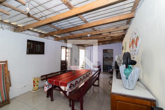 Espaço Gourmet de casa à venda com 2 quartos, 140m² em Olaria, Canoas