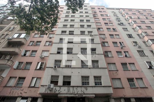 Fachada de apartamento à venda com 2 quartos, 64m² em Centro Histórico, Porto Alegre