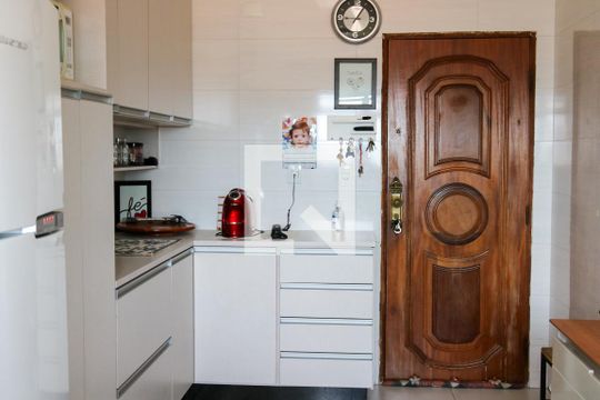 Cozinha de apartamento à venda com 3 quartos, 122m² em Cerâmica, São Caetano do Sul