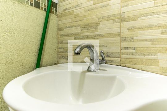 Banheiro de kitnet/studio à venda com 1 quarto, 41m² em Centro Histórico de São Paulo, São Paulo