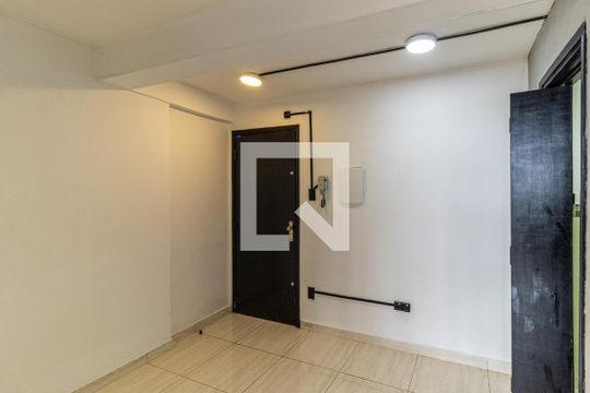 Hall de entrada de kitnet/studio à venda com 1 quarto, 41m² em Centro Histórico de São Paulo, São Paulo