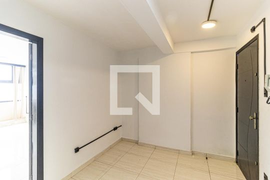 Hall de entrada de kitnet/studio à venda com 1 quarto, 41m² em Centro Histórico de São Paulo, São Paulo