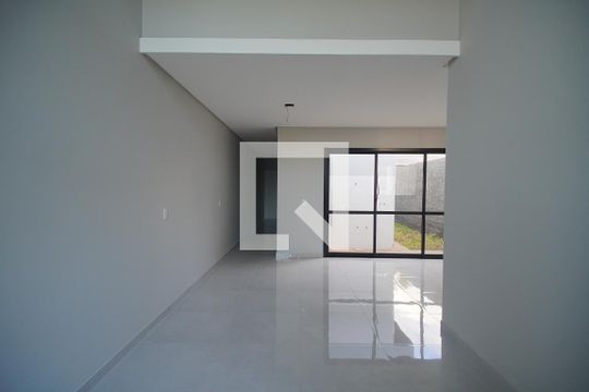 Sala de casa à venda com 2 quartos, 104m² em São Jorge, Novo Hamburgo