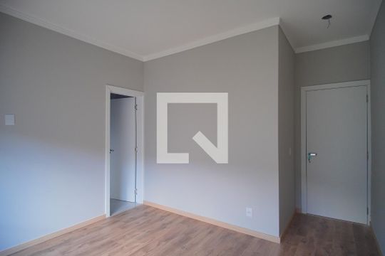 Suíte de casa à venda com 2 quartos, 104m² em São Jorge, Novo Hamburgo