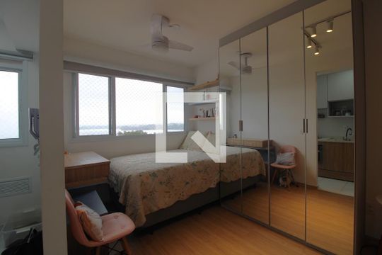 Quarto de apartamento à venda com 1 quarto, 27m² em Socorro, São Paulo