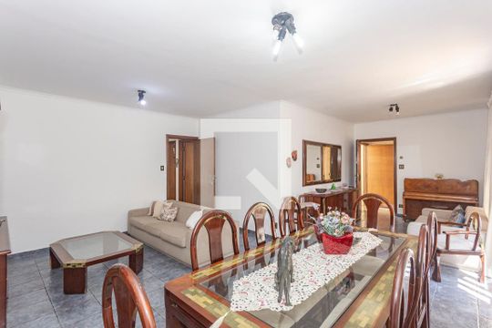 Sala de casa para alugar com 3 quartos, 240m² em Jardim da Saúde, São Paulo