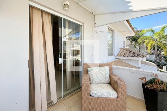 Varanda da Sala de Tv de casa de condomínio para alugar com 4 quartos, 270m² em Pinheirinho, Vinhedo