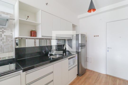Cozinha de kitnet/studio à venda com 1 quarto, 48m² em Centro, Jundiaí