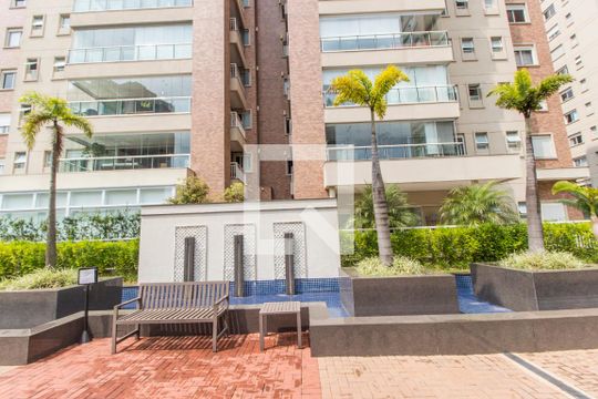 Fachada de apartamento à venda com 3 quartos, 175m² em Centro Empresarial Tamboré, Santana de Parnaíba