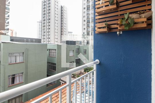 Sacada de apartamento à venda com 1 quarto, 28m² em Vila Guarani (z Sul), São Paulo