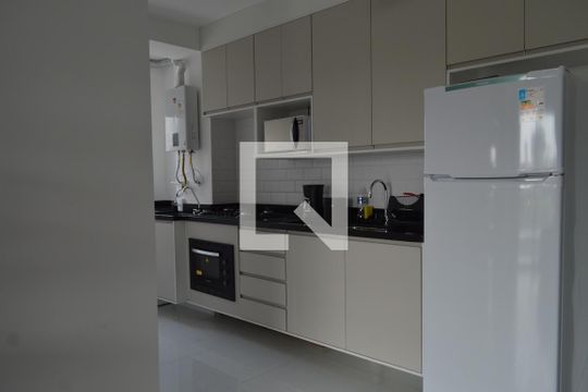 Cozinha de apartamento à venda com 1 quarto, 55m² em Liberdade, São Paulo