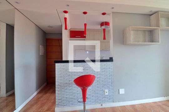 Cozinha de apartamento para alugar com 2 quartos, 55m² em Utinga, Santo André